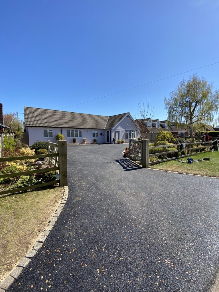 Stokeholycrossdomesticdriveway